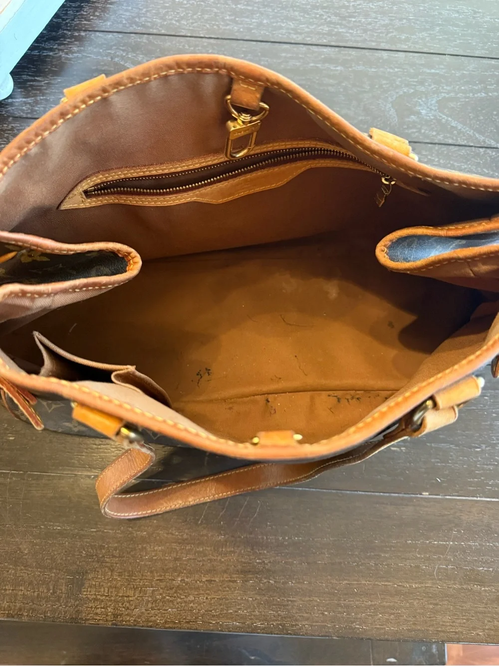 Louis Vuitton Batiginolles Horizontal HandBag
